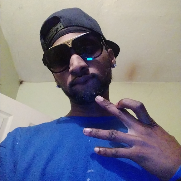 Meet your Posher, Jarrell - Picture 3 of 3